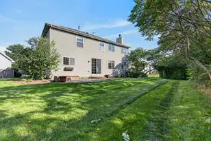 2570 N Jade Ave, Arlington Heights, IL 60004 - Photo 32