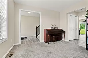 2906 Conlor Dr, Bloomington, IL 61704 - Photo 28