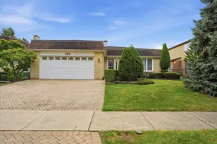 139 Harding Ave, Des Plaines, IL 60016 - Photo 1