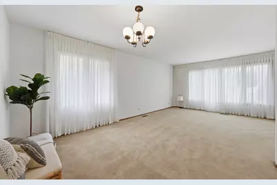 139 Harding Avenue, Des Plaines, IL 60016 - Photo 8