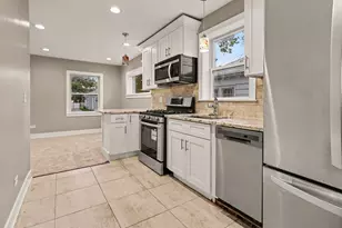 1934 S 6th Ave, Maywood, IL 60153 - Photo 8