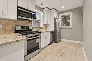1934 S 6th Ave, Maywood, IL 60153 - Photo 2