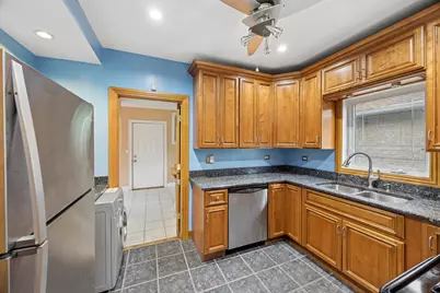 2005 S 9th Avenue, Maywood, IL 60153 - Photo 6