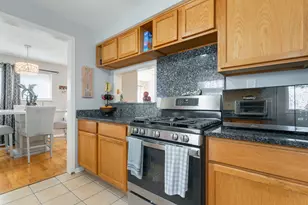 4605 Warsaw Ave, Lyons, IL 60534 - Photo 16