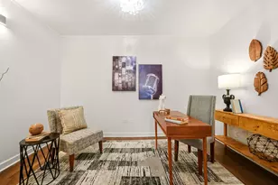744 N Clark St, Chicago, IL 60654 - Photo 16