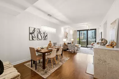 744 N Clark Street #305, Chicago, IL 60654 - Photo 8