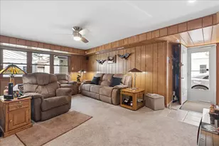 4544 W 89th St, Hometown, IL 60456 - Photo 6