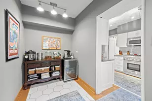 5510 N Sheridan Rd, Chicago, IL 60640 - Photo 16