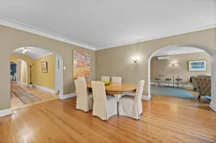 5510 N Sheridan Rd, Chicago, IL 60640 - Photo 10