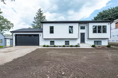 1521 Kenmore Avenue, Round Lake Beach, IL 60073 - Photo 2