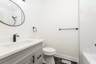 1521 Kenmore Ave, Round Lake Beach, IL 60073 - Photo 8