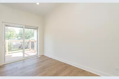 1521 Kenmore Avenue, Round Lake Beach, IL 60073 - Photo 14