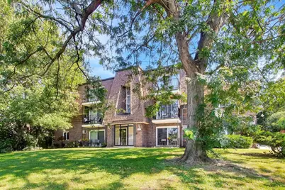 8231 Archer Avenue #3, Willow Springs, IL 60480 - Photo 2