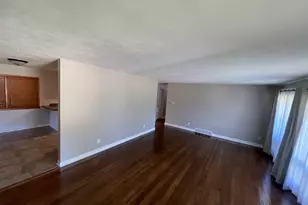 3303 Greenwood Ave, Rockford, IL 61107 - Photo 4