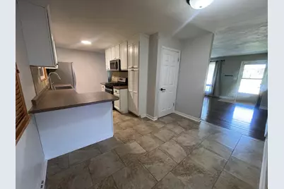 3303 Greenwood Avenue, Rockford, IL 61107 - Photo 8