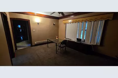 8443 S Manistee Avenue, Chicago, IL 60617 - Photo 4
