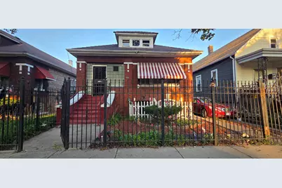 8443 S Manistee Avenue, Chicago, IL 60617 - Photo 1