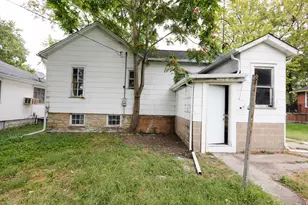 1065 S 4th Ave, Kankakee, IL 60901 - Photo 6