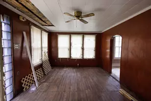 1065 S 4th Ave, Kankakee, IL 60901 - Photo 10
