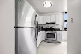2605 S Indiana Ave, Chicago, IL 60616 - Photo 10