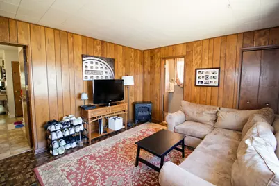 9341 Menard Avenue, Oak Lawn, IL 60453 - Photo 14