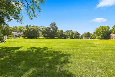 806 Roberts Road, Tower Lakes, IL 60010 - Photo 46