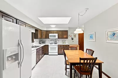 806 Roberts Road, Tower Lakes, IL 60010 - Photo 18