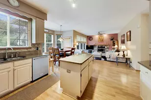6181 Crossland Blvd, Gurnee, IL 60031 - Photo 6