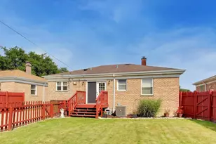 1650 Mayfair Ave, Westchester, IL 60154 - Photo 18