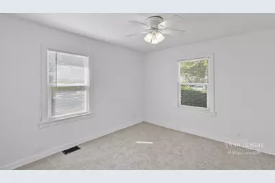 344 N Hammes Avenue, Kankakee, IL 60901 - Photo 12