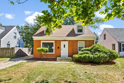 344 N Hammes Avenue, Kankakee, IL 60901 - Photo 2