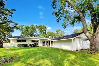 115 Lockerbie Lane, Wilmette, IL 60091 - Photo 1