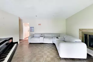 115 Lockerbie Ln, Wilmette, IL 60091 - Photo 6