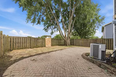 1140 Brunswick Lane, Aurora, IL 60504 - Photo 20