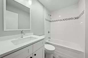 1140 Brunswick Ln, Aurora, IL 60504 - Photo 16