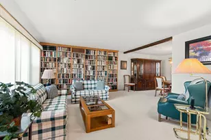 9732 Kildare Ave, Skokie, IL 60076 - Photo 4