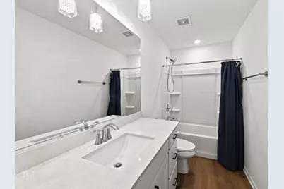 707 Neubauer Circle #603, Lindenhurst, IL 60046 - Photo 8