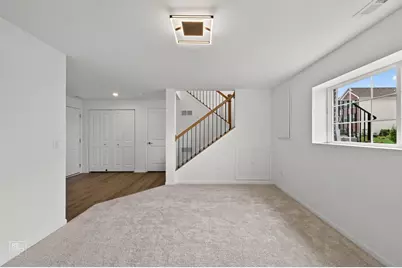707 Neubauer Circle #603, Lindenhurst, IL 60046 - Photo 2