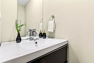 2534 W Haddon Ave, Chicago, IL 60622 - Photo 14