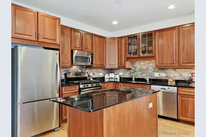 508 W Melrose Street #5D, Chicago, IL 60657 - Photo 8