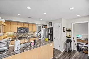1630 Imperial Dr, Glenview, IL 60026 - Photo 8