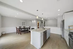 2421 N Marmora Ave, Chicago, IL 60639 - Photo 14