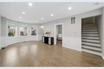 2421 N Marmora Avenue, Chicago, IL 60639 - Photo 6