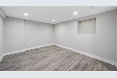 2421 N Marmora Avenue, Chicago, IL 60639 - Photo 30