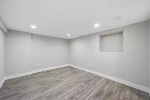 2421 N Marmora Ave, Chicago, IL 60639 - Photo 30
