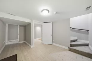 2421 N Marmora Ave, Chicago, IL 60639 - Photo 26