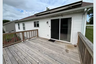 517 E Division Street, Kewanee, IL 61443 - Photo 8