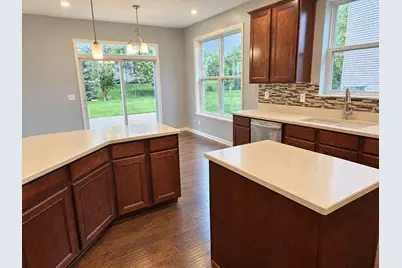 643 Seneca Street, Volo, IL 60073 - Photo 8