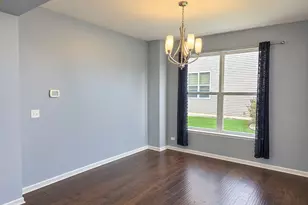 643 Seneca St, Volo, IL 60073 - Photo 4