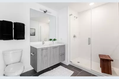 1590 Elmwood Avenue #305, Evanston, IL 60201 - Photo 6